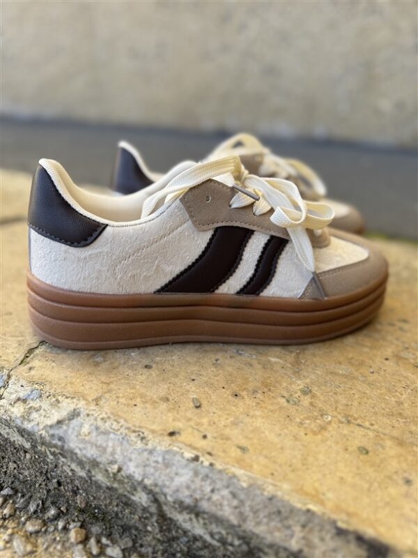8-193 City Chic Platform Sneaker Bruin