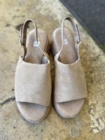 Soft Summer Wedge Suede Beige