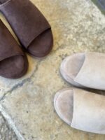 Soft Summer Wedge Suede Beige