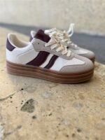 8-193 City Chic Platform Sneaker Bordeau