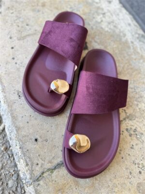 Minimal Luxe Slide Bordeaux