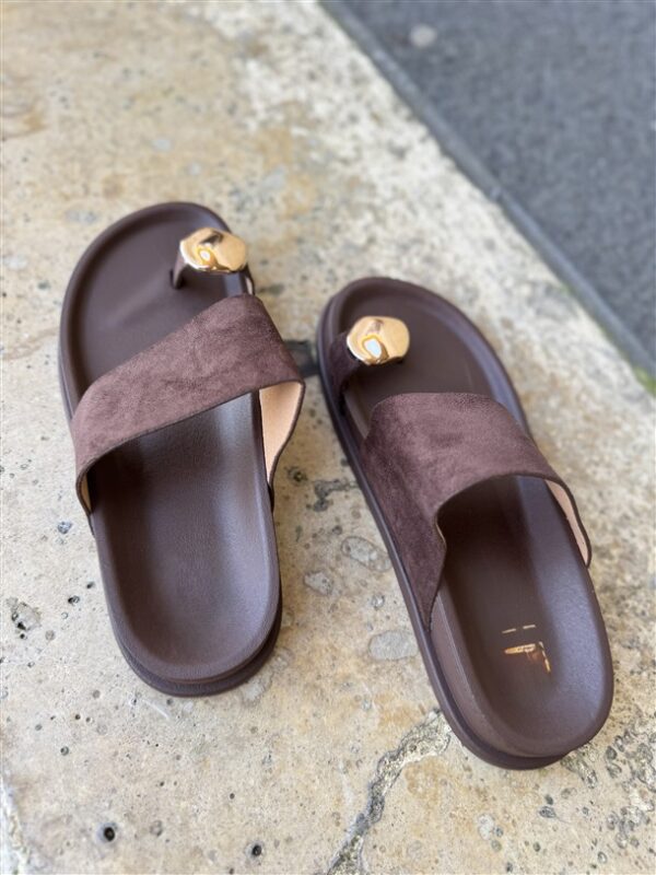 Minimal Luxe Slide Brown