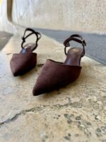Elegant Suede Slingback Heels