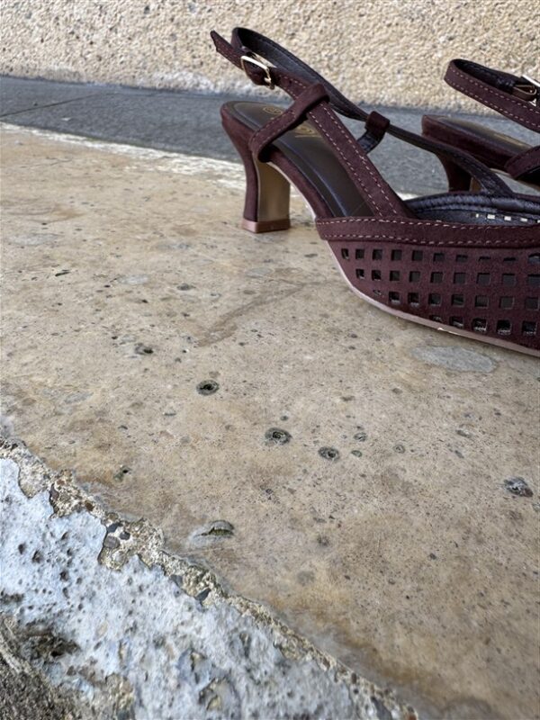 Mo-3625 Elegant Cut-Out Slingback Heels