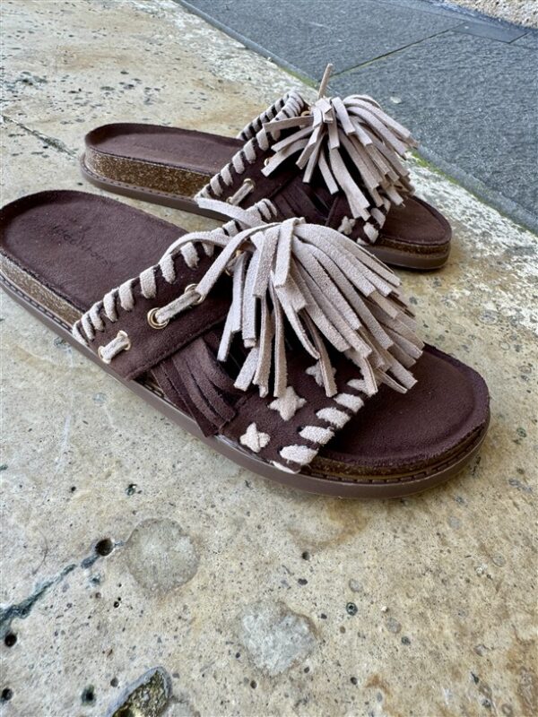 Toscane Tassel Slide Brown