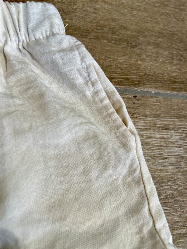 Ll Ruffle Bloom Short Cream